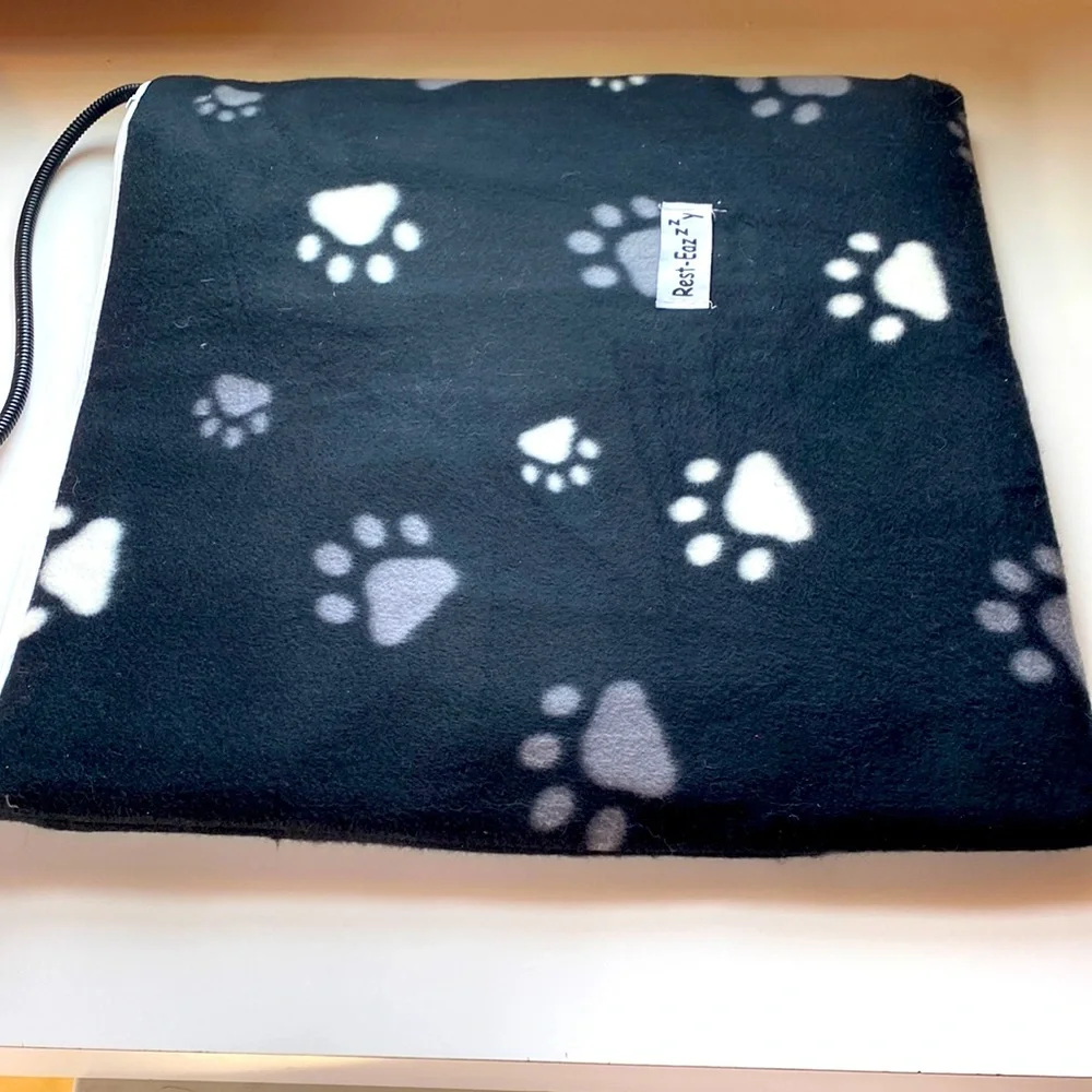 Rest - Eazzy heat pad for animals